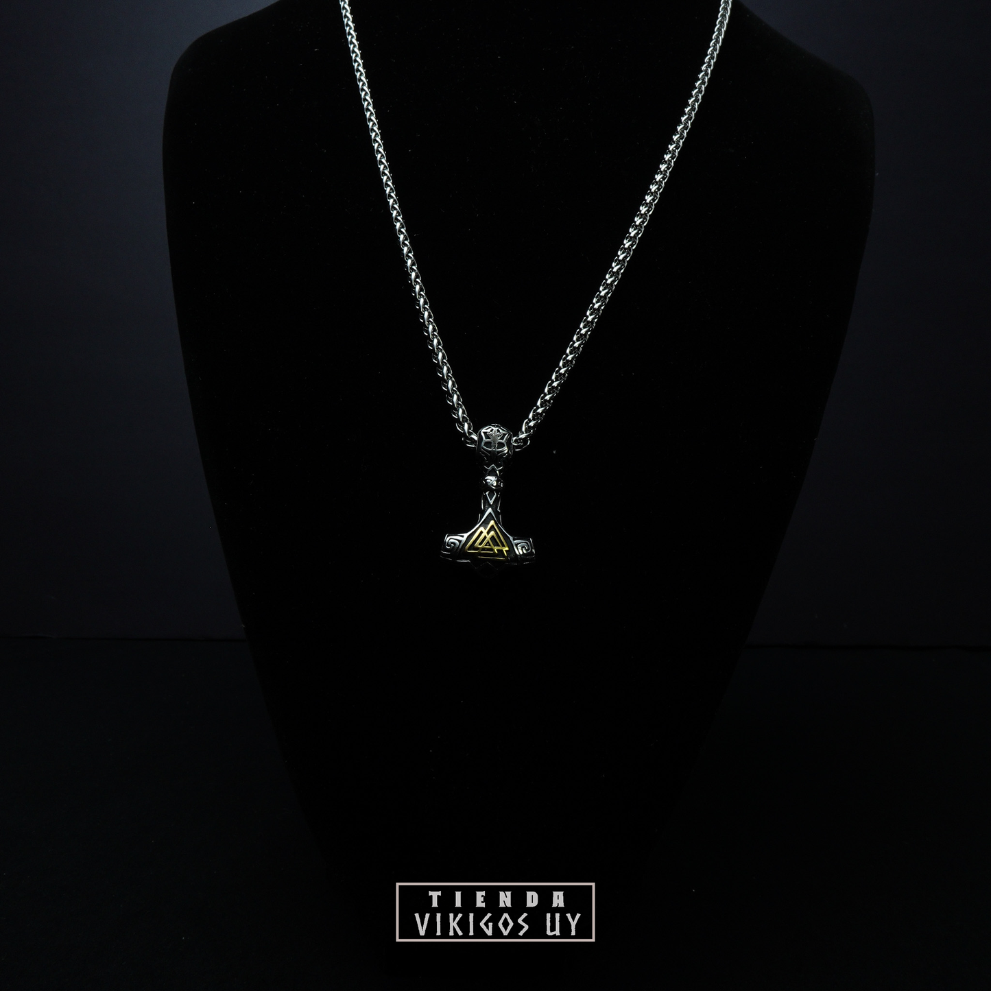 Collar Mjölnir I