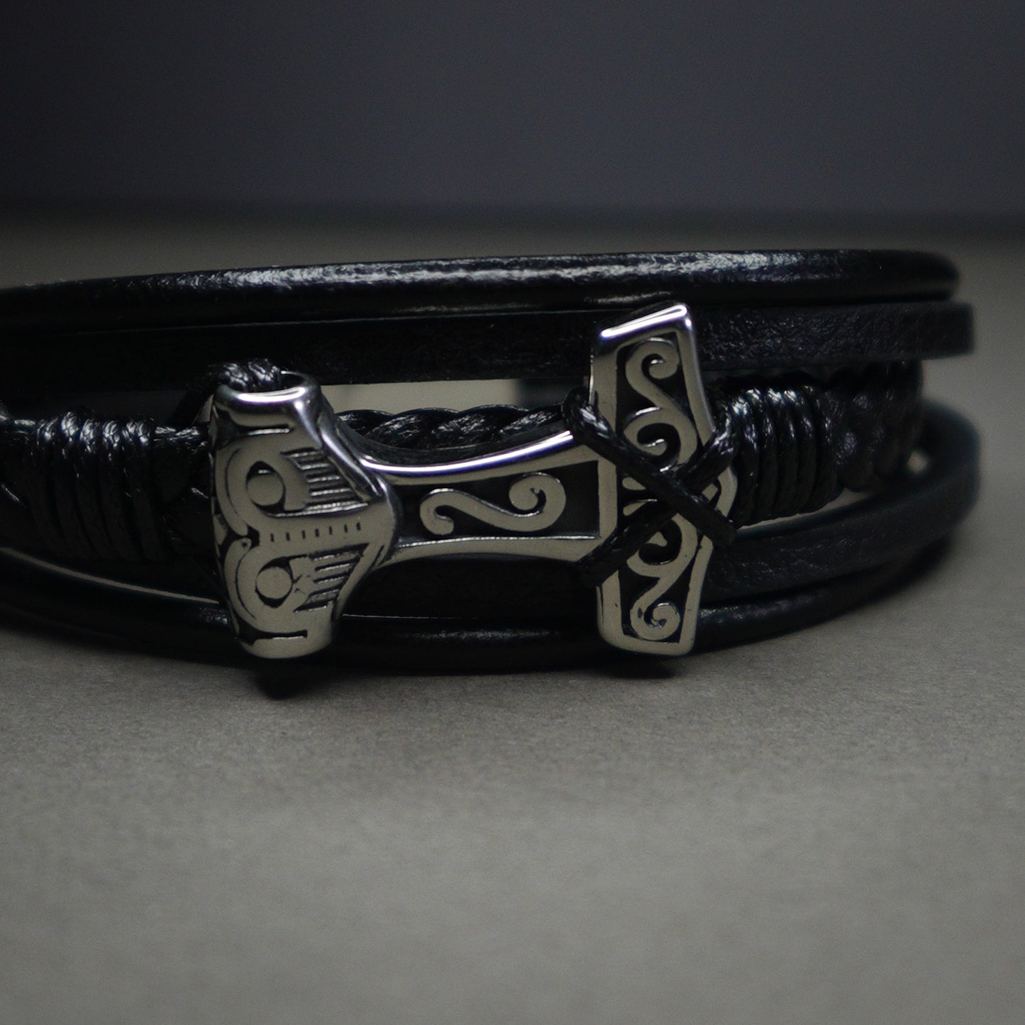 Pulsera Martillo de Thor