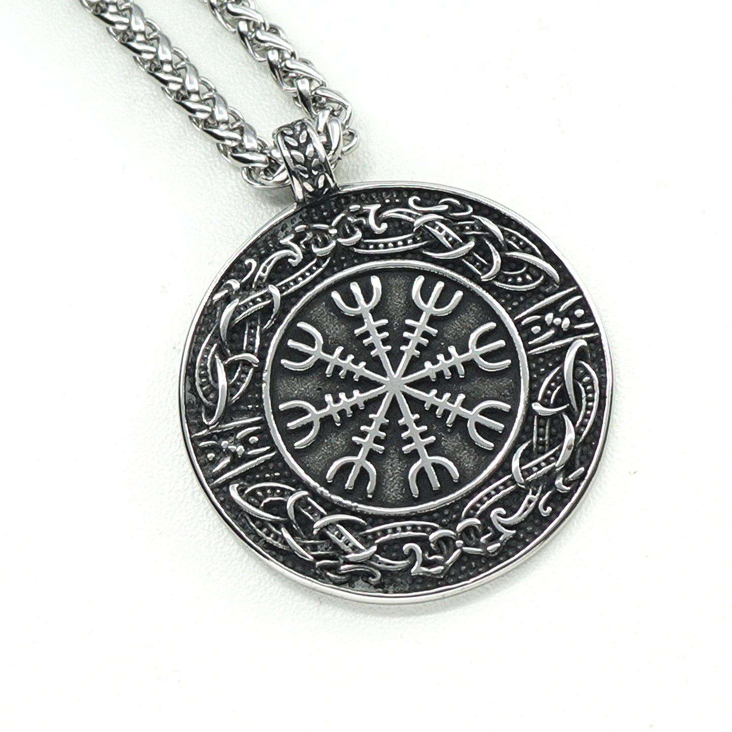 Collar Escudo Sagrado