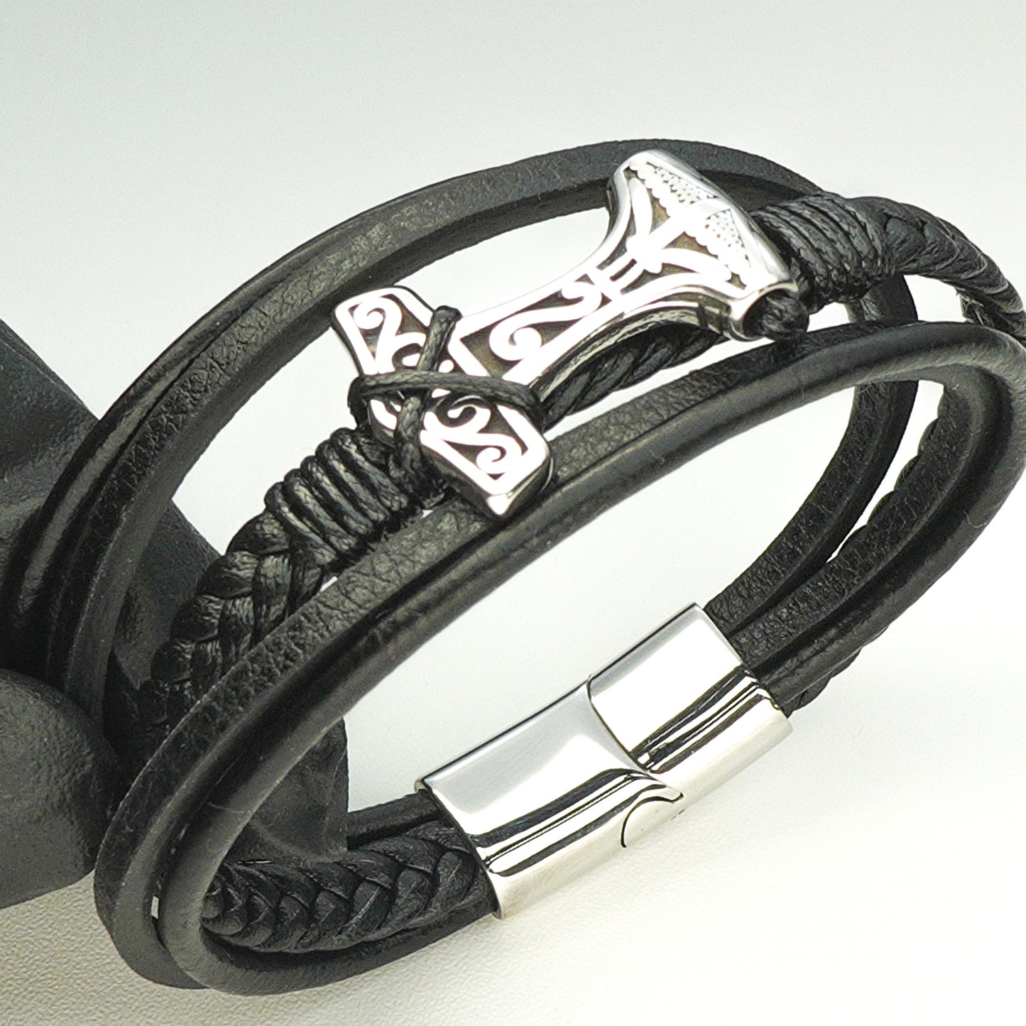 Pulsera Martillo de Thor