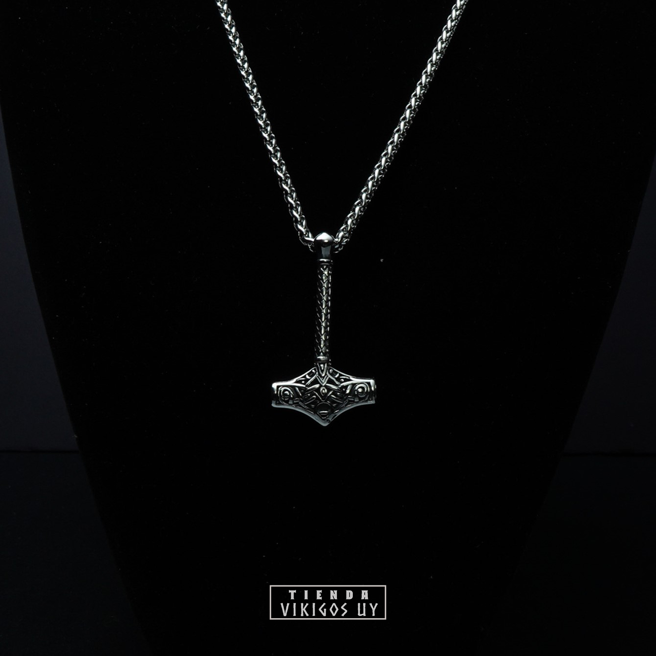 Collar Mjölnir III
