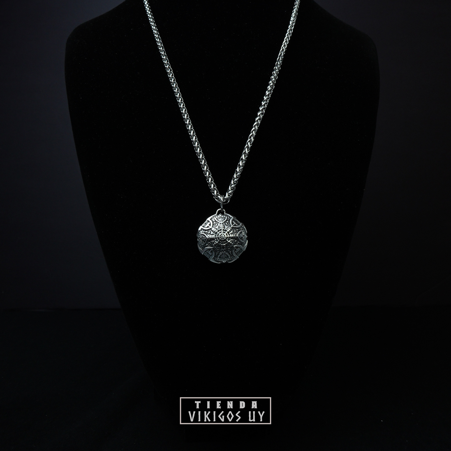Collar Casco del Terror