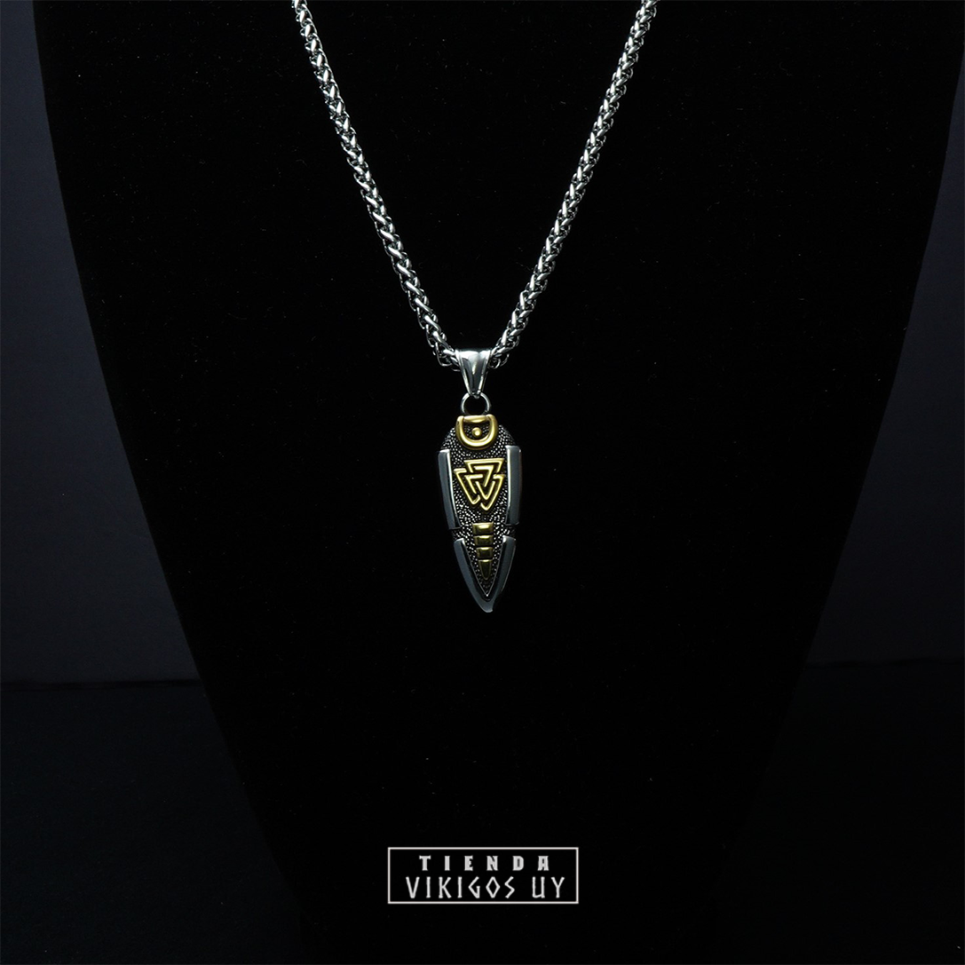 Collar en Flecha Valknut
