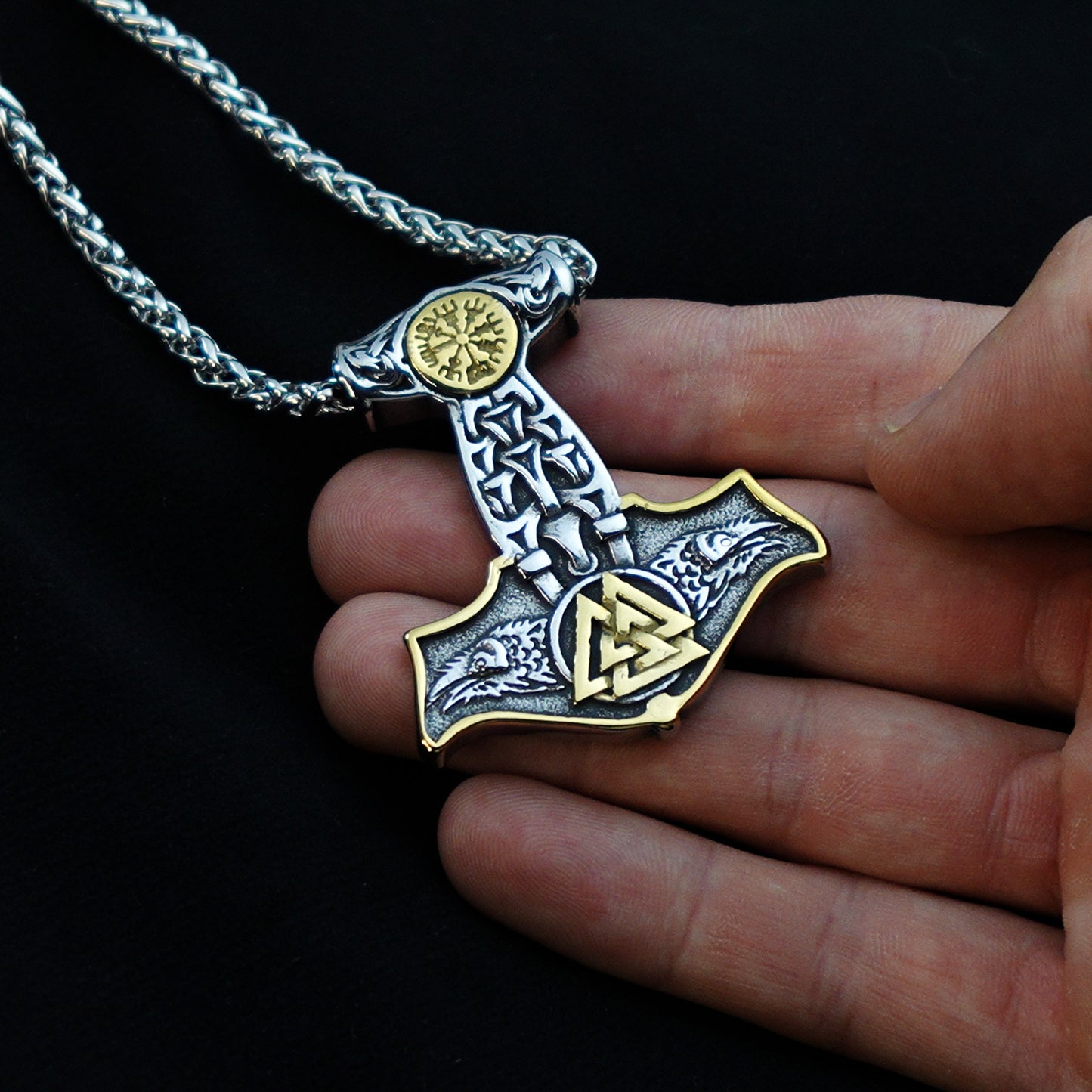 Collar Martillo y Odin