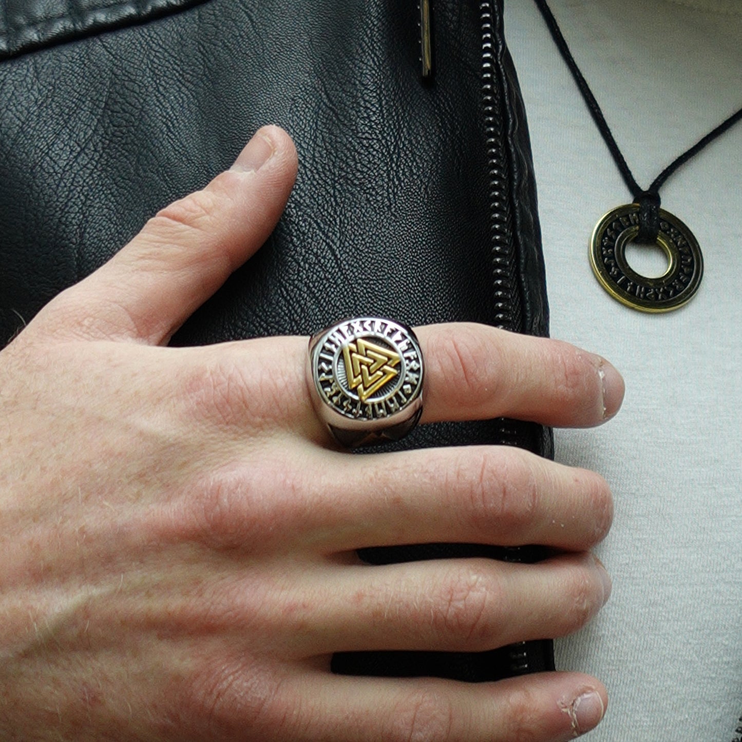 Anillo Sello Valknut