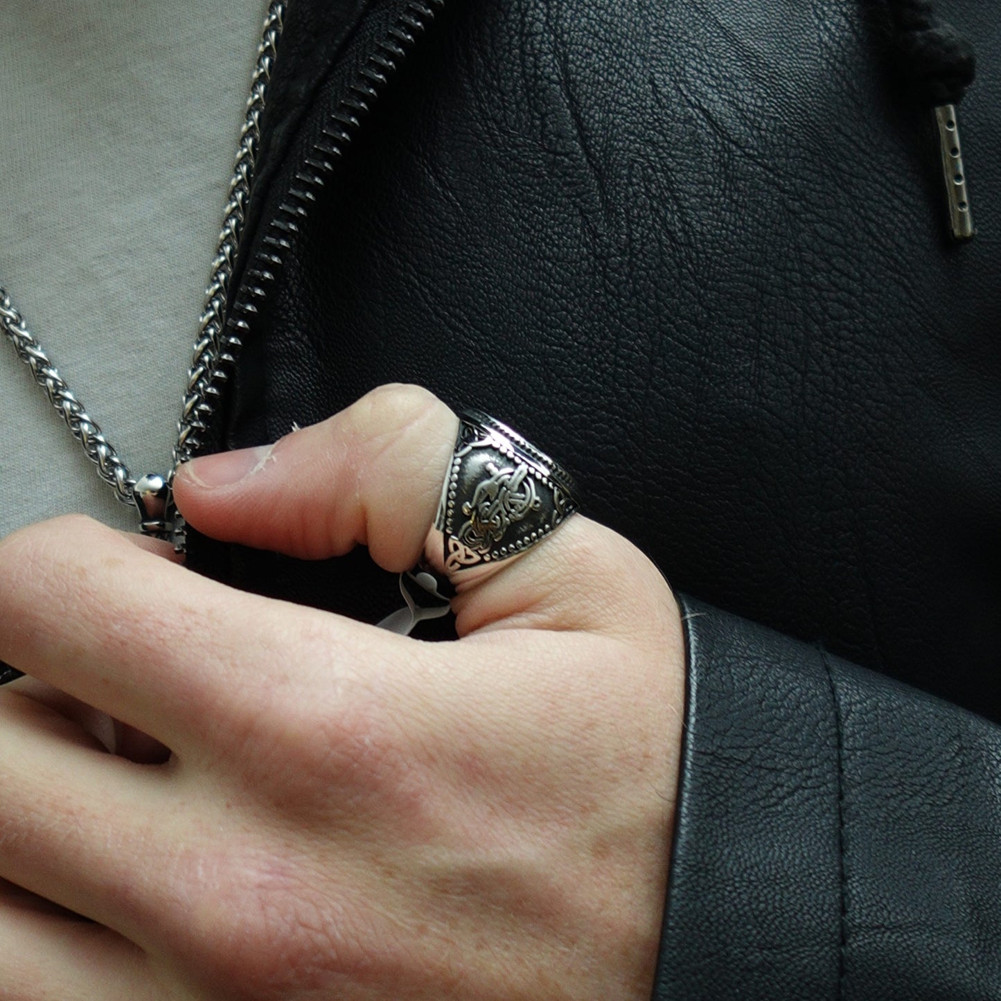 Anillo Lobo