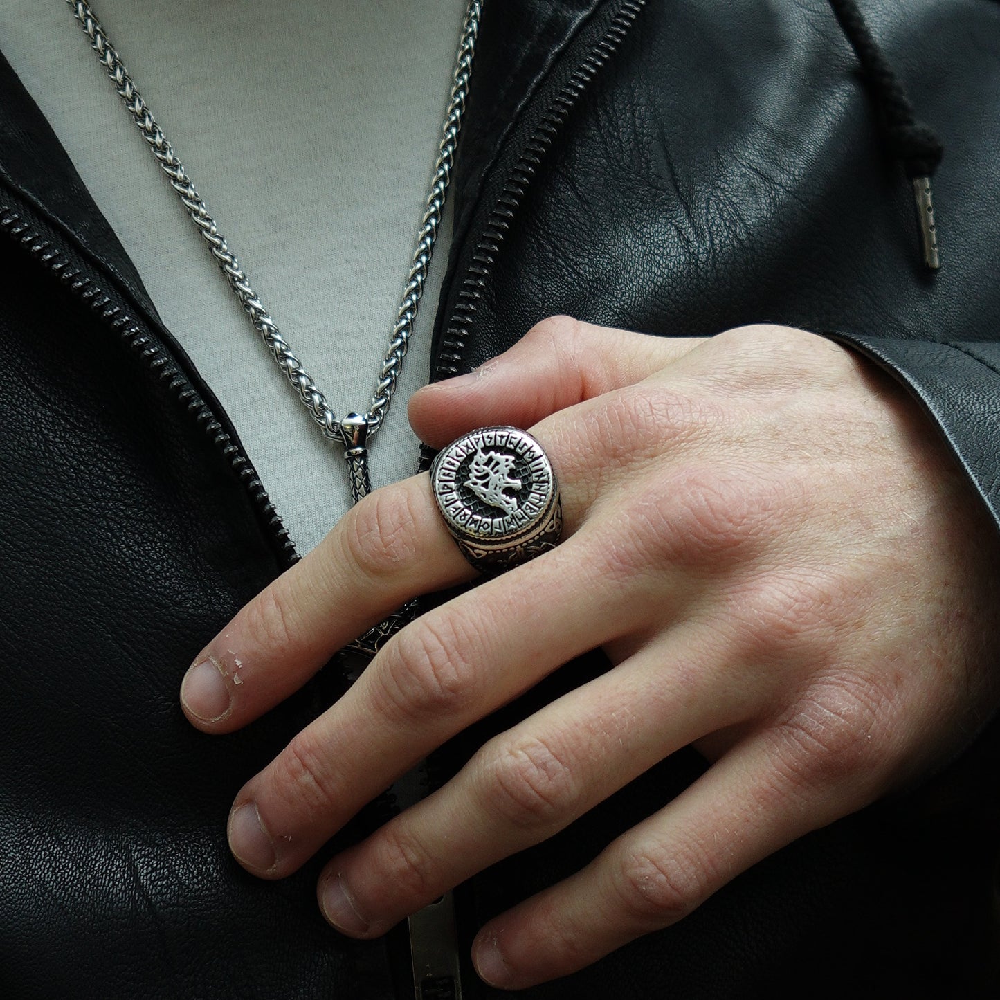 Anillo Lobo