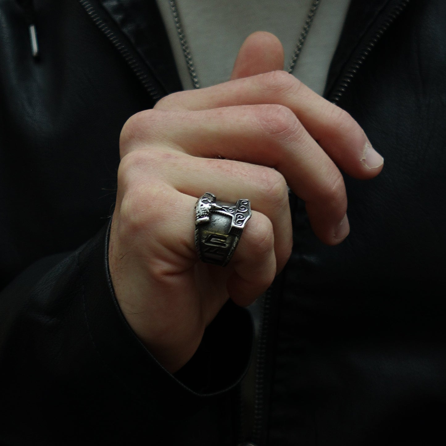 Anillo Thor