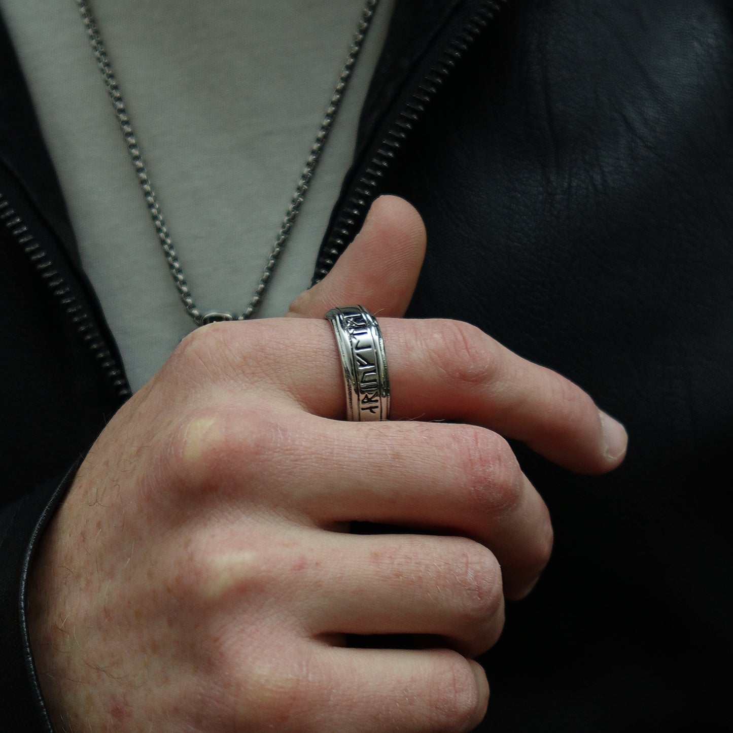 Anillo Destino