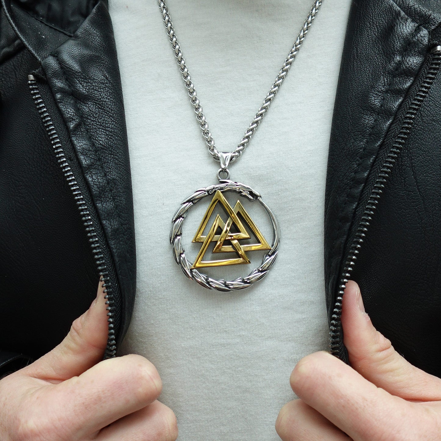 Collar Emblema Valknut