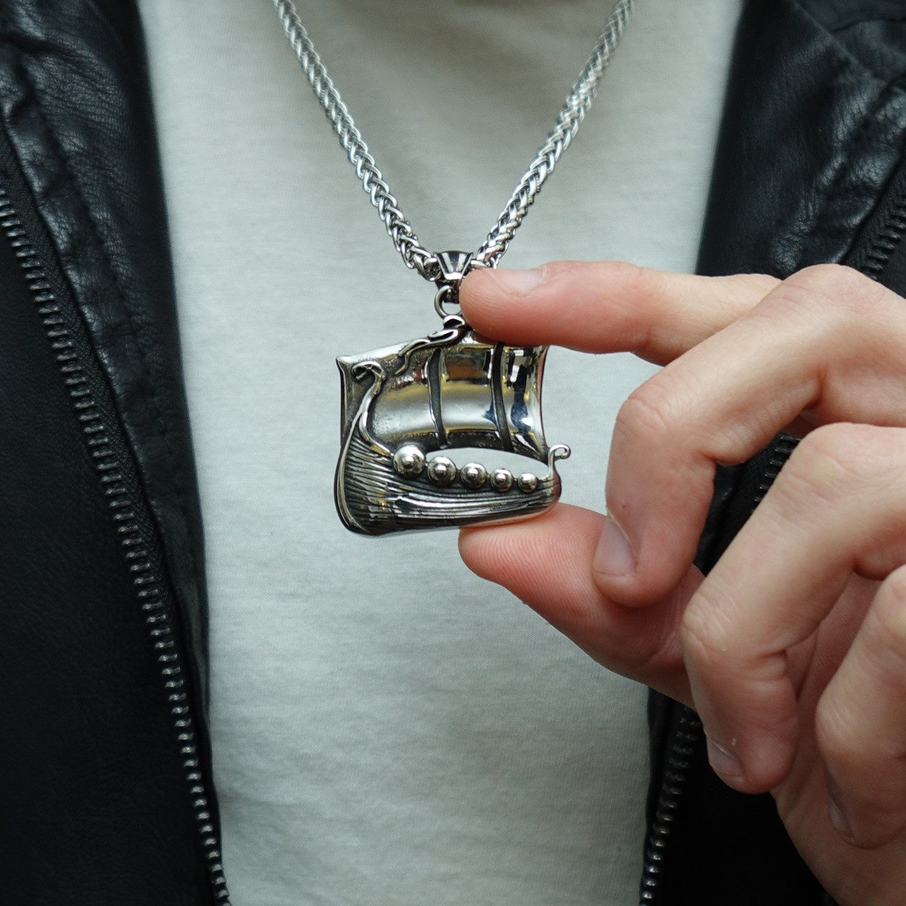 Collar Drakkar