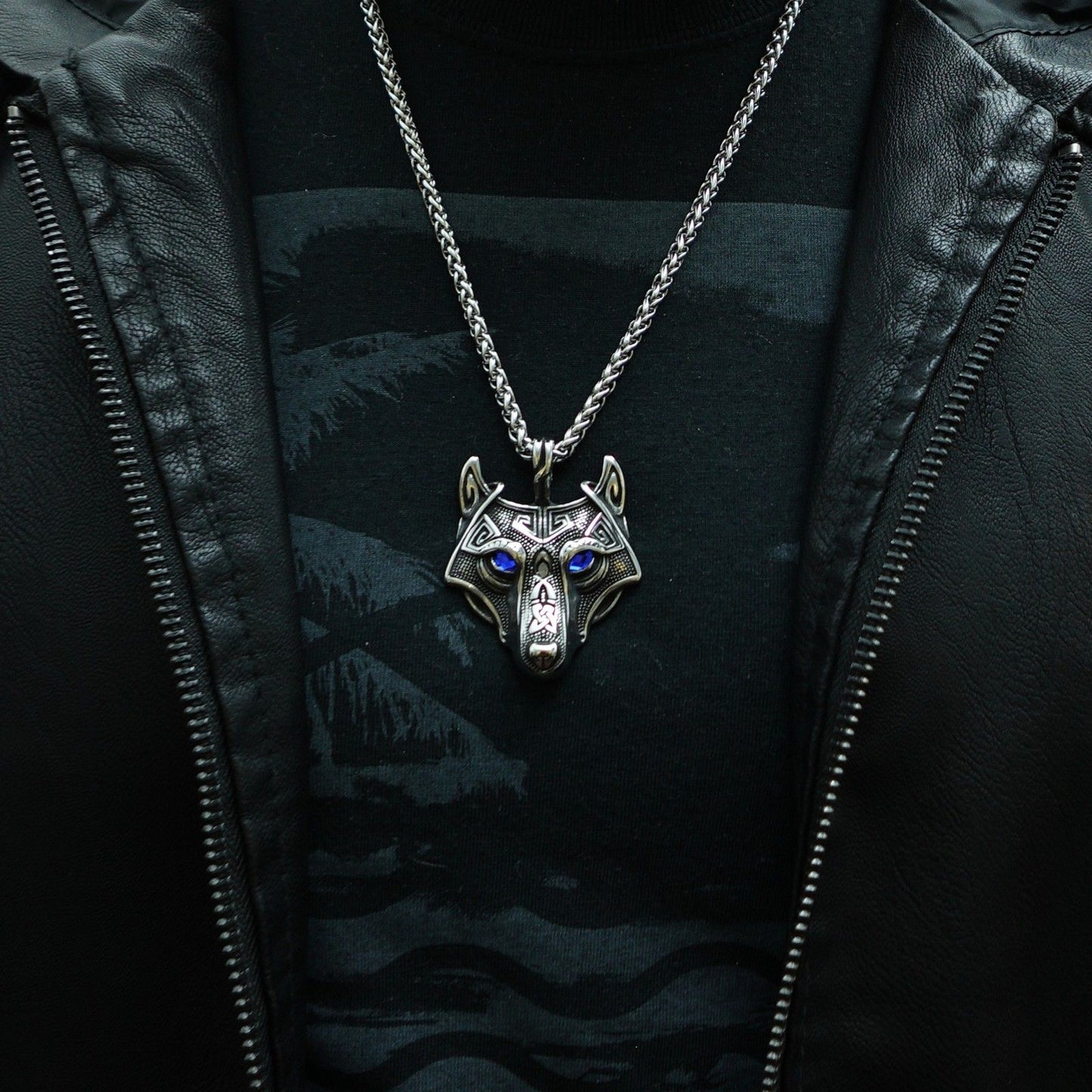 Collar Lobo Sereno