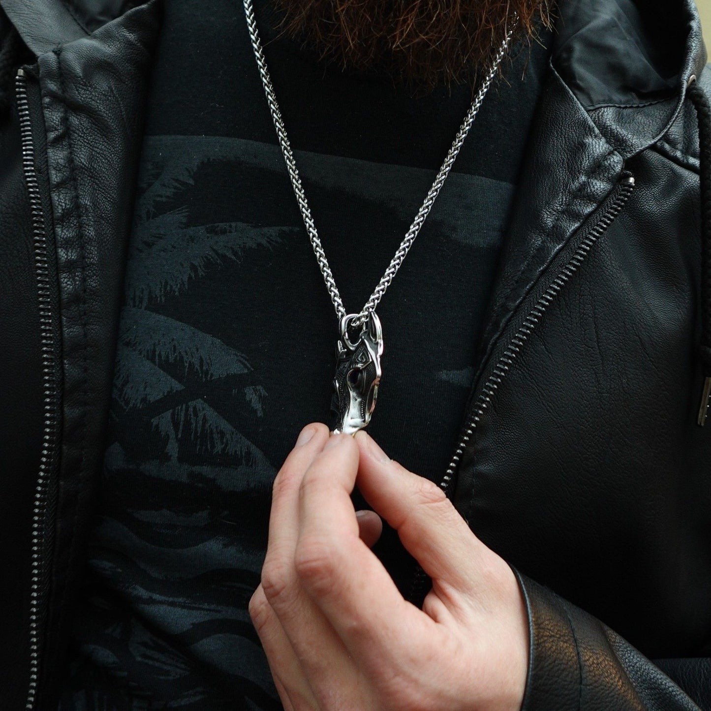 Collar Lobo Sereno