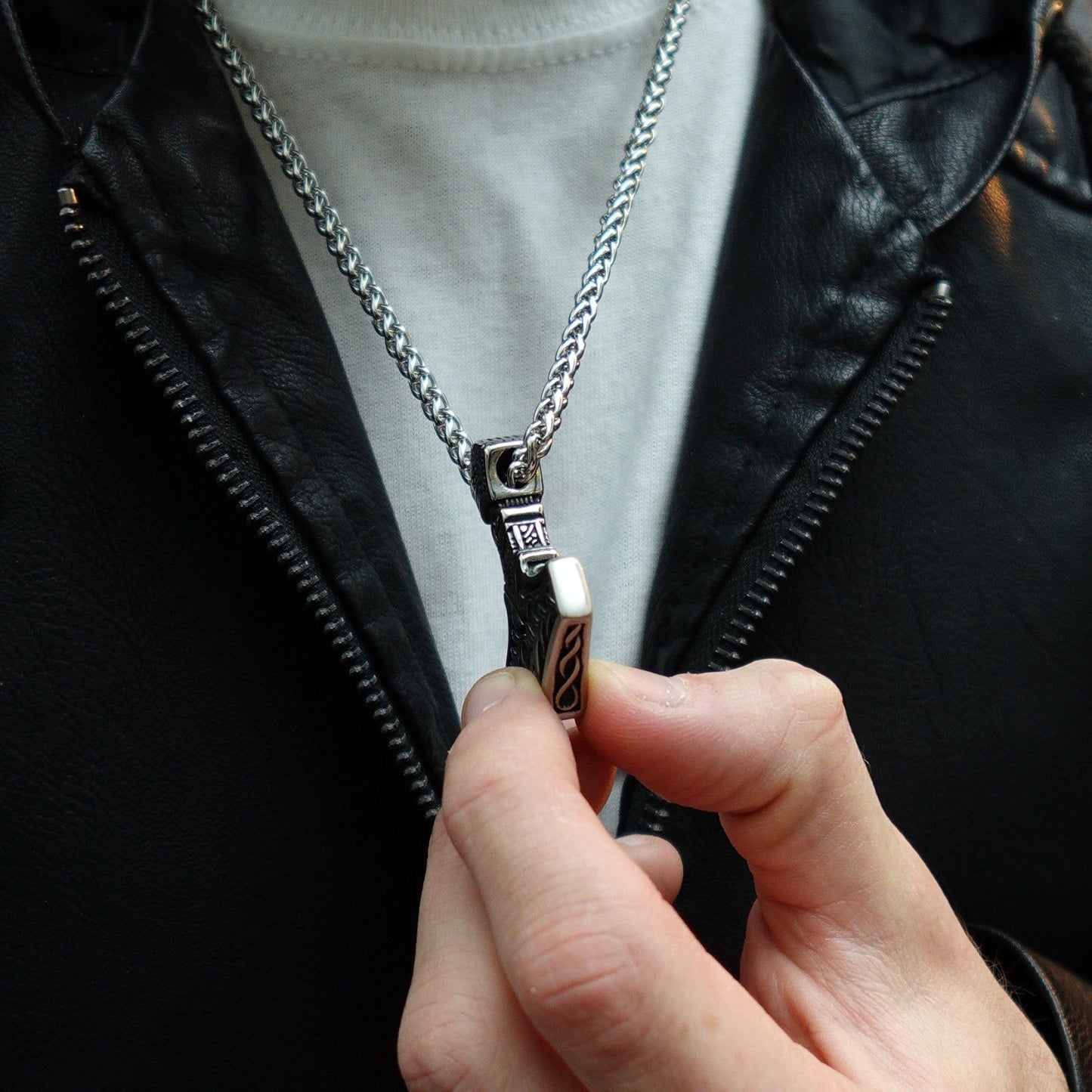 Collar Trueno y Gloria
