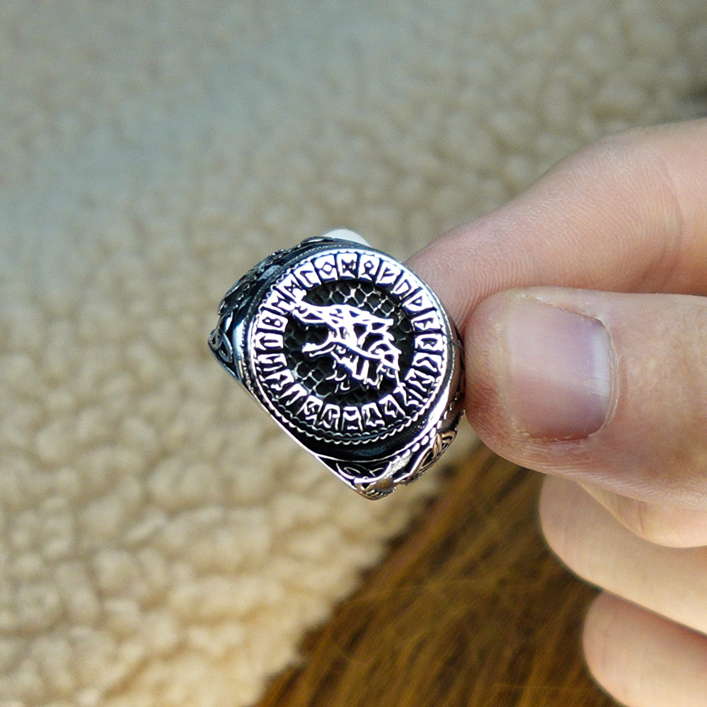 Anillo Lobo