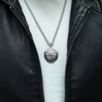 Collar Casco del Terror