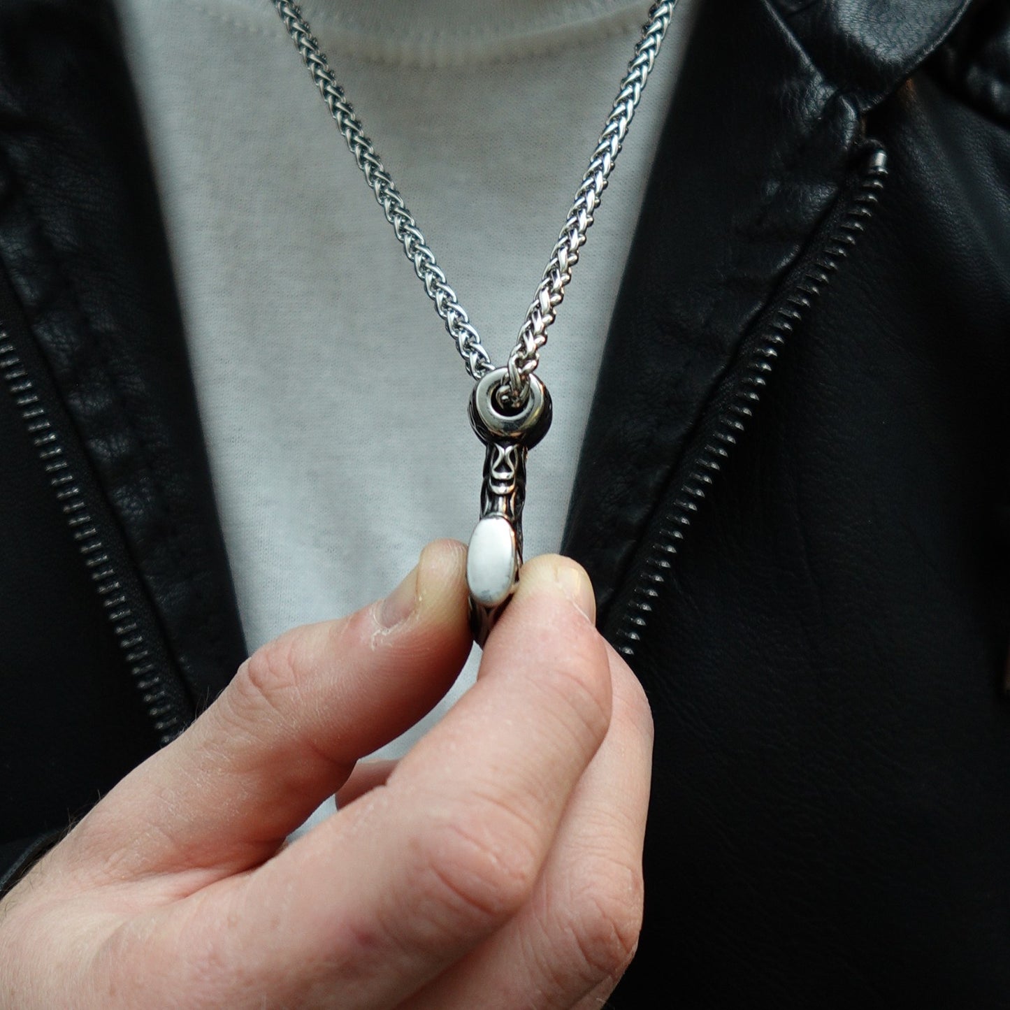 Collar Mjölnir II