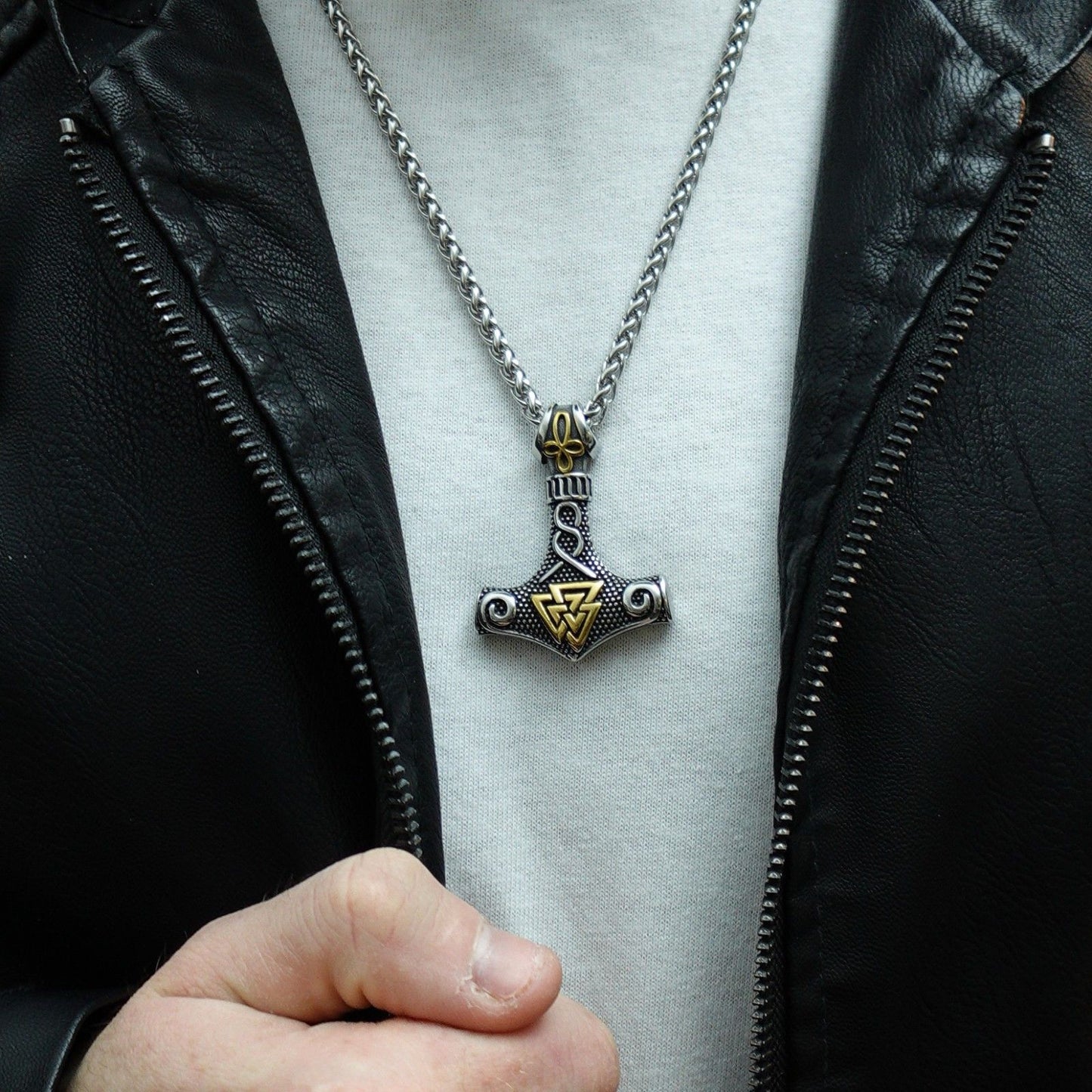 Collar Mjölnir X