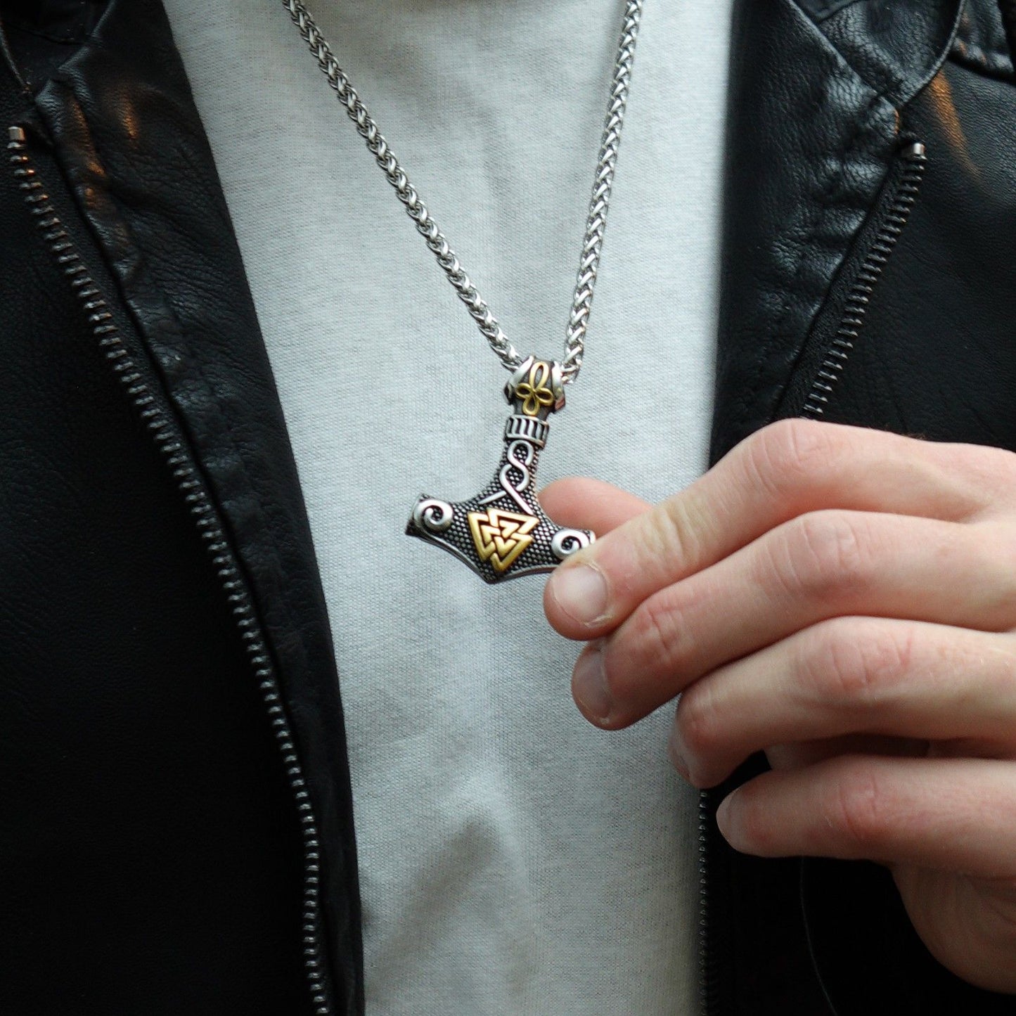 Collar Mjölnir X