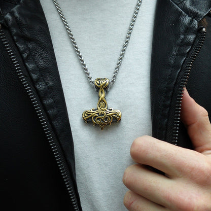 Collar Fuerza Intricada Oro