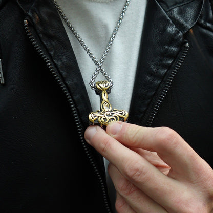 Collar Fuerza Intricada Oro